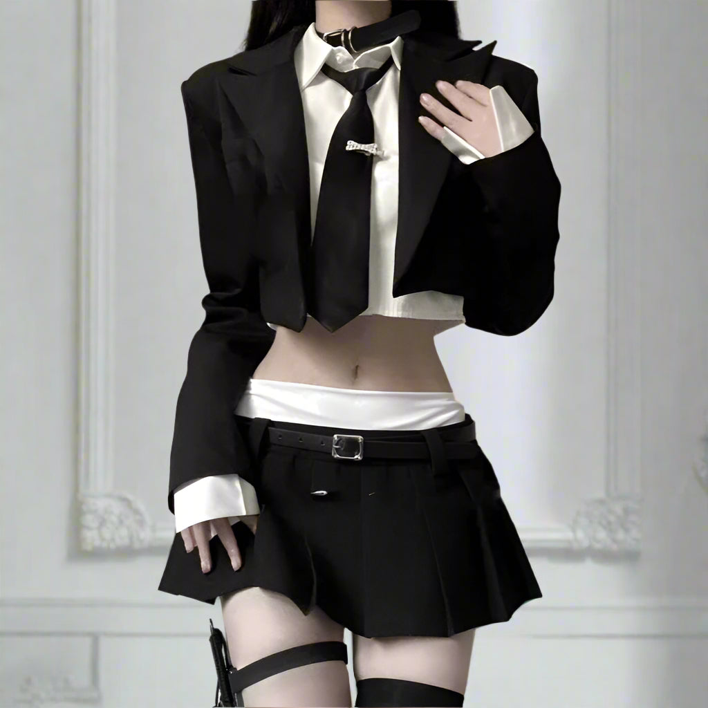 Cropped Secretary Blazer Outfit